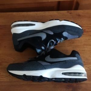 Nike Air Max 94 SE